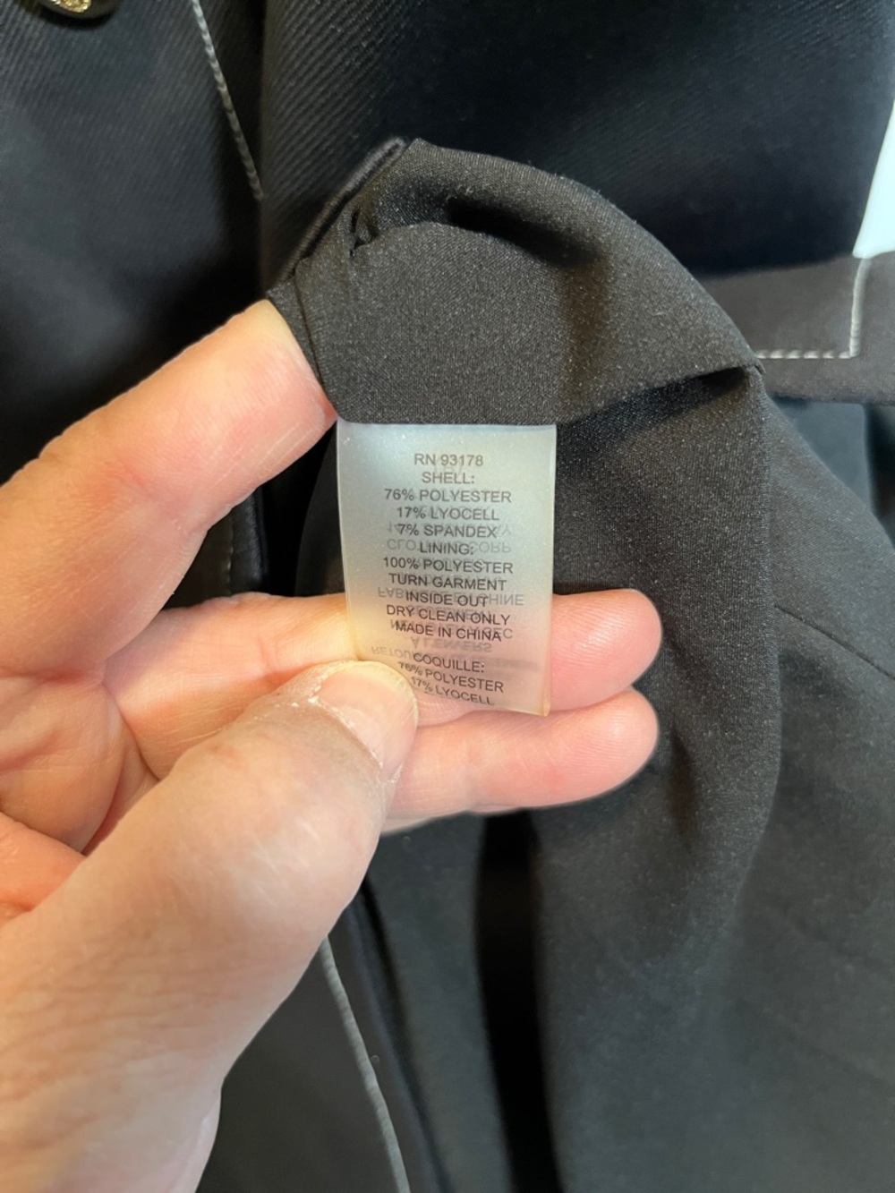 Ellie Tahari Black Shift Dress With Pockets - Picture 4 of 5